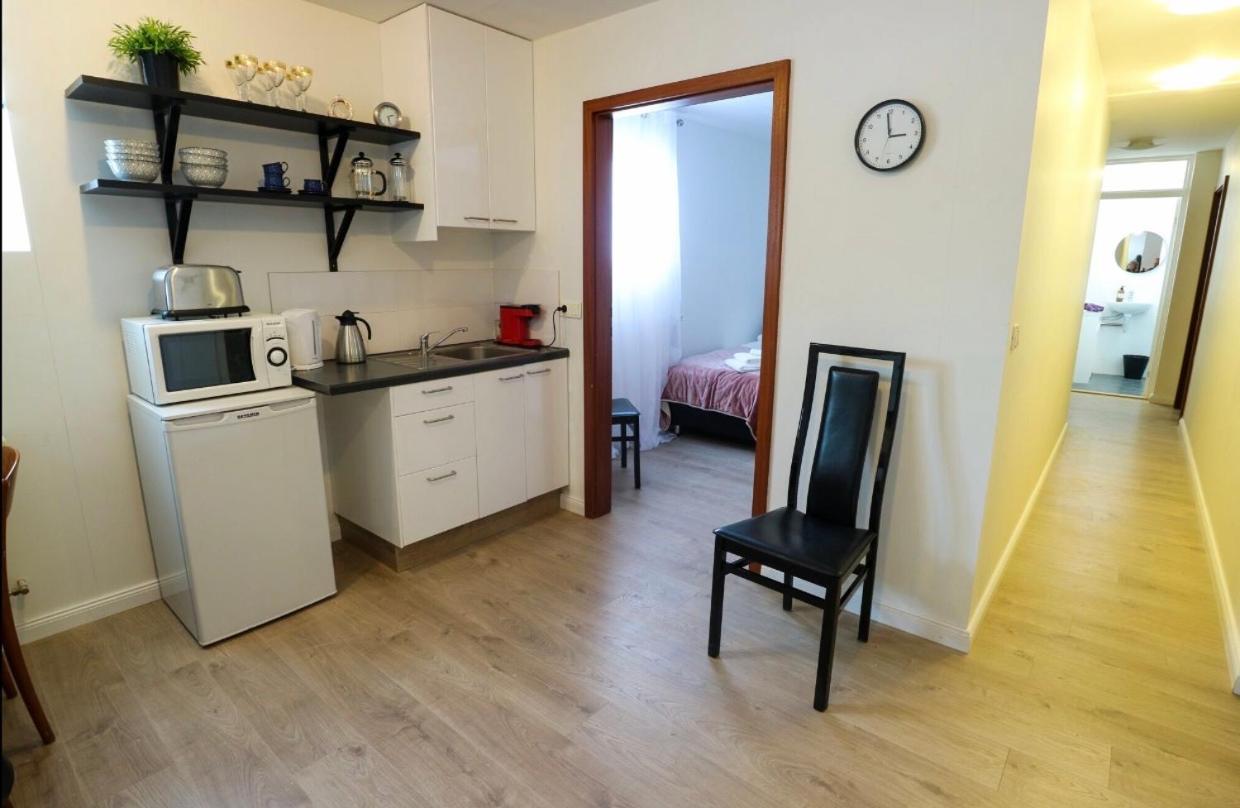 10B Gamla Læknishúsið HG15108 Hotell Saudarkrokur Exteriör bild